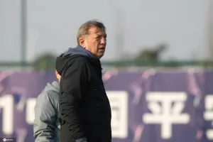 Νίκη πρωτιάς για Τόζα! 