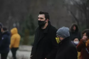 Οδύνη στο τελευταίο "αντίο" στον Στέβαν Γέλοβατς (φωτογραφίες)