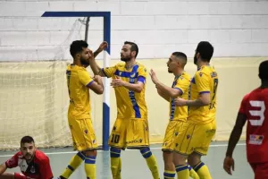 ΑΠΟΕΛ: Συνεχίζει ακάθεκτος και αήττητος (φώτος)