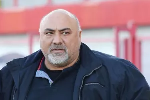 Φανιέρος: "To.. ψήνω και το μελετώ. Κουράστηκα/Αν θα έχει 2000, δεν πρέπει να διεξαχθεί το παιχνίδι"