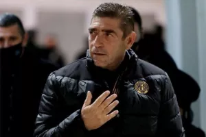 Ερώτημα/ΑΕΛ