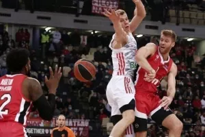 Στην 3η θέση ο Ολυμπιακός, προτελευταίος ο Παναθηναϊκός