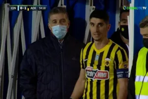 Χάθηκε... ο Μάνταλος- Εκτέλεσε κόρνερ από τη φυσούνα!