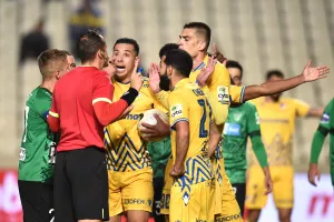 Νεύρα με Νεοκλέους
