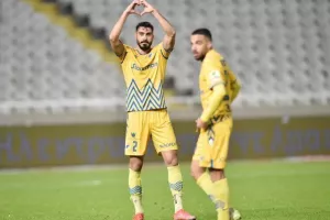 ΑΠΟΕΛ -Απόλλωνας: Τα είχε όλα εκτός... νικητή! (Φώτος)