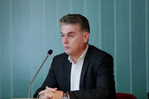 Συλλυπητήρια των FCL σε Παπασταύρου
