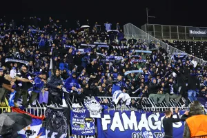 Φανέλες και RESPECT σε Μαχητές! (φώτος)