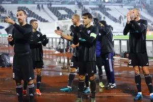Φανέλες και RESPECT σε Μαχητές! (φώτος)