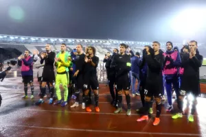 Φανέλες και RESPECT σε Μαχητές! (φώτος)