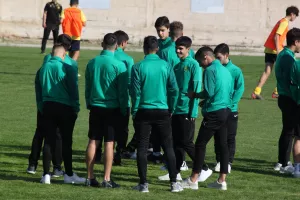 Βόλτα πριν τη σέντρα (φώτος)