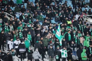 Ομόνοια-ΑΕΛ: Ο Τζιωνής είχε το… κλειδί! (φώτος)