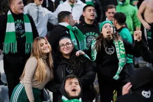 (ΦΩΤΟΡΕΠΟΡΤΑΖ) Ο κόσμος στο ΓΣΠ