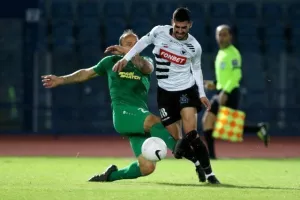 Άρης - ΠΑΕΕΚ: Χαμόγελα από τη μια, χαμένο έδαφος από την άλλη...