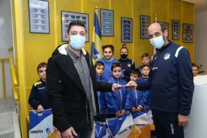 Όμορφη ενέργεια από την ακαδημία του ΑΠΟΕΛ 