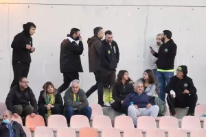 Οι ΑΕΚτζήδες στο Μακάρειο (φώτος)