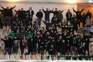 Δόξα-ΑΕΚ: Την θύμωσε, την σκόρπισε με ιστορικό Ματ και πάτησε… κορυφή! (φώτος)