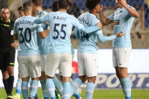 ΑΠΟΕΛ - Πάφος: Στο τέλος "Χ"αμογέλασαν οι φιλοξενούμενοι (φώτος)