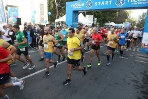 ΦΩΤΟΡΕΠΟΡΤΑΖ από το «Quantum Nicosia Marathon 2021»