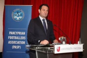 "Πολλά φιλικά παιχνίδια είναι στημένα" (φώτος)