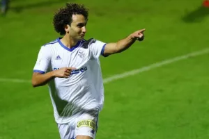 Εθνικός - Ανόρθωση: "Κόλλησε" τρίποντο με υπογραφή Ουάρντα! (φώτος)