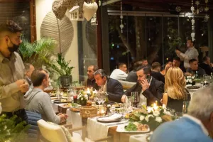 Το "ευχαριστώ" του Απόλλωνα (φώτος)