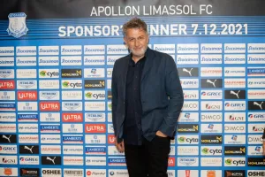 Το "ευχαριστώ" του Απόλλωνα (φώτος)