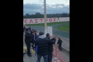 Σπουδαίο διπλό και πανηγυρισμοί με τον κόσμο! (βίντεο)