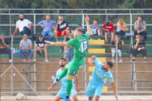 "Όλα τα βλέμματα στη δόξα!"