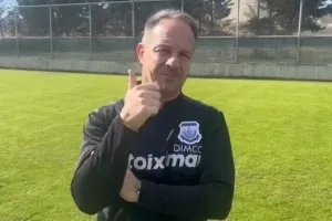 Κάλεσμα Τσόρνιγκερ σε Απολλωνίστες: "Σας μιλάει ο τρελός Γερμανός"! (Βίντεο)