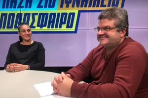 Ωραίο... στο φινάλε: "Θα ανέβει η Καρμιώτισσα;" / "Θέλω να κοιμάμαι ήσυχα"!