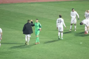 Συνεχάρη τον καθένα ξεχωριστά ο Μπαντία/Φώτος kerkida.net