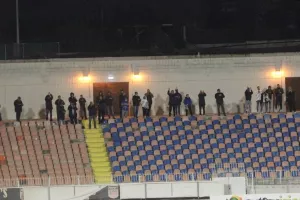 Συνεχάρη τον καθένα ξεχωριστά ο Μπαντία/Φώτος kerkida.net