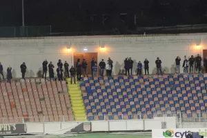 Συνεχάρη τον καθένα ξεχωριστά ο Μπαντία/Φώτος kerkida.net
