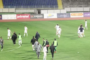 Συνεχάρη τον καθένα ξεχωριστά ο Μπαντία/Φώτος kerkida.net