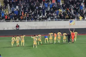 ΟΛΕ παίκτες και ΑΠΟΕΛίστες μετά το ντέρμπι! (φώτος/βίντεο)