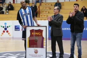 Άνετα ο Κεραυνός τον Απόλλωνα (φώτος)