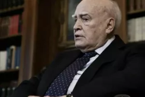 Έφυγε από τη ζωή ο Κάρολος Παπούλιας