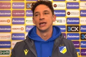 Ντε Βινσέντι: "Εμείς κάνουμε ευκαιρίες, ο αντίπαλος μια και σκοράρει, αυτό γίνεται συνέχεια"
