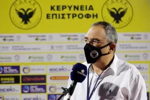 "Συναπάντημα προσφύγων με σύνθημα..." (Κλεάνθης για Ανό)