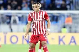 Με Κούντε και Επασί η αποστολή του Καμερούν
