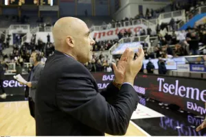 «Πρωτοφανείς οι συνθήκες εργασίας στον ΠΑΟΚ»