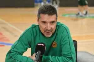 "Παπαπέτρου και Γουάιτ θα είναι στη δωδεκάδα με Άλμπα"