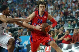 «Αν παίζαμε 3-4 φορές ακόμα με τον Ολυμπιακό θα τον νικούσαμε σε όλες»
