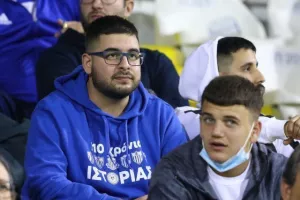 (Φωτορεπορτάζ) Ο κόσμος στο "ΠΑΠ"