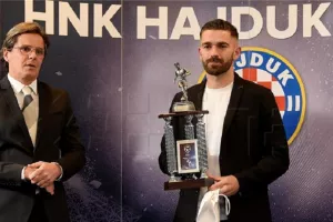 Λιβάγια: Παίκτης της χρονιάς στο κροατικό πρωτάθλημα