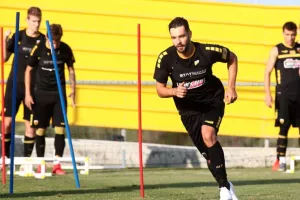 Μπήκε και ο Σάκχοφ στο κανονικό πρόγραμμα