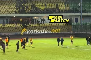 Οι ΑΕΛίστες χειροκρότησαν... και περιμένουν! (φώτος)