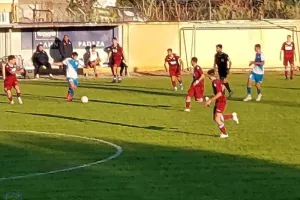 Σταθερό το σκηνικό της κορυφής (Νέοι)