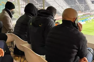 Έζησαν έντονα το ματς στη σουίτα οι Άμραμπατ, Αραούχο, Σάκχοφ και Στάνκοβιτς