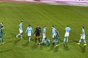 Με 10 παίκτες στο 37' η Πάφος!